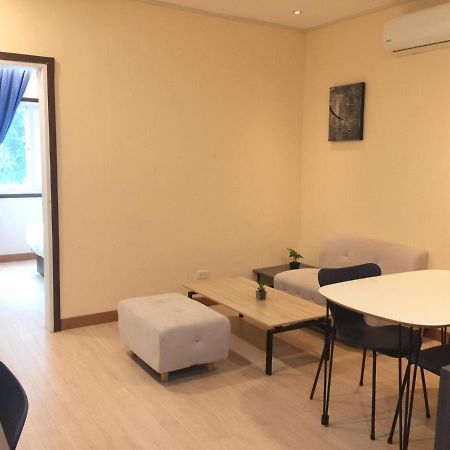 On Hotel Friendship Angeles Εξωτερικό φωτογραφία