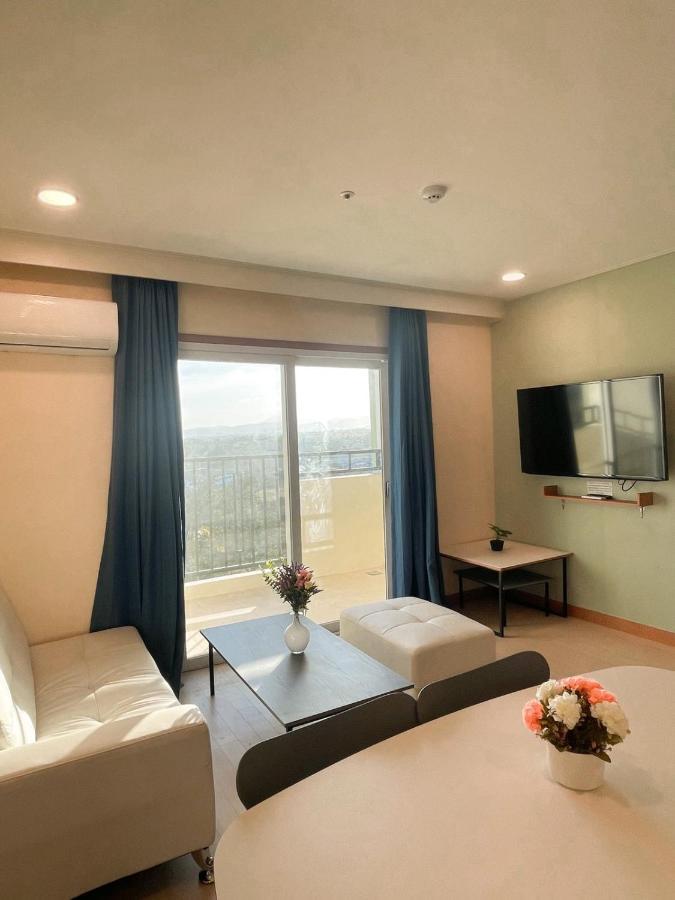On Hotel Friendship Angeles Εξωτερικό φωτογραφία
